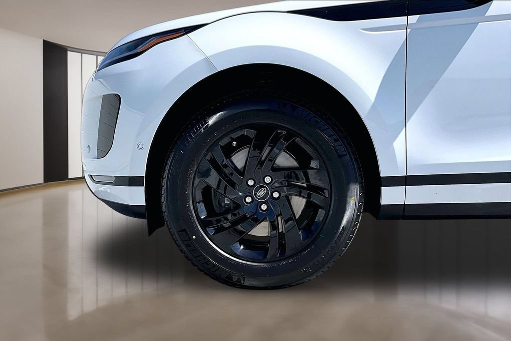 New 2026 Land Rover Range Rover Evoque S AWD/4WD image 13