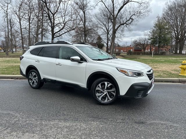 Used 2022 Subaru Outback Touring image 2