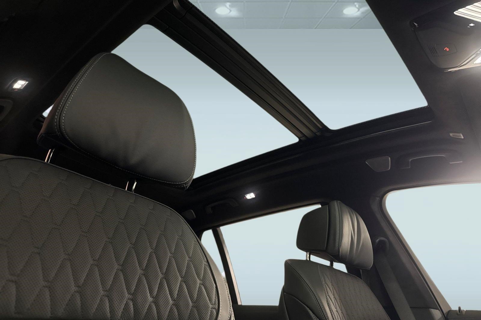 New 2027 BMW X7 M60i AWD/4WD image 22