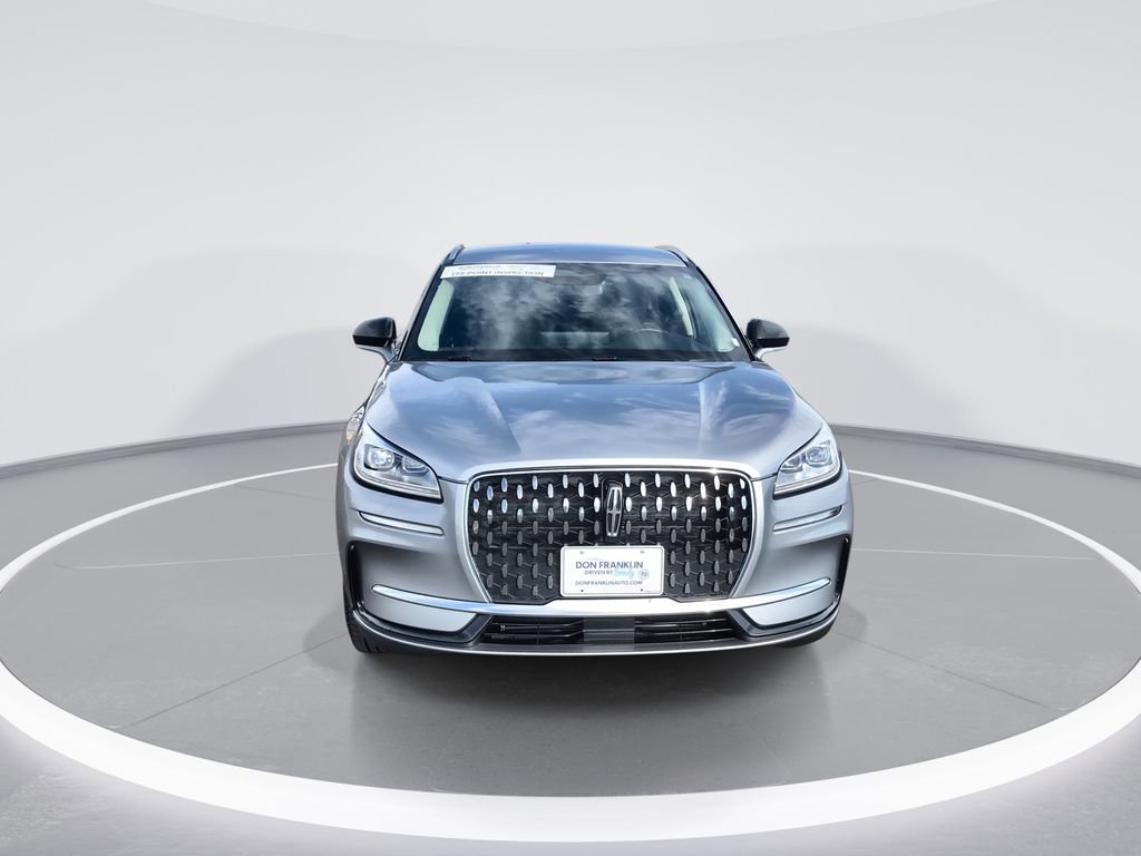 Used 2023 Lincoln Corsair Reserve AWD/4WD image 3