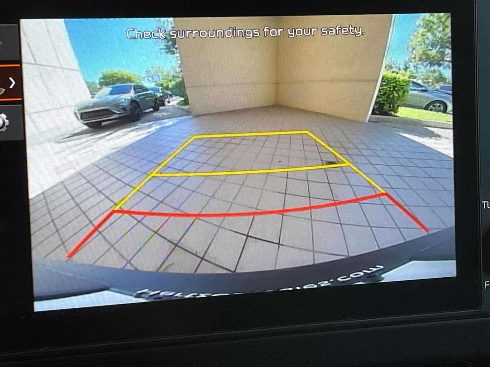 Used 2025 Kia Sportage LX image 17