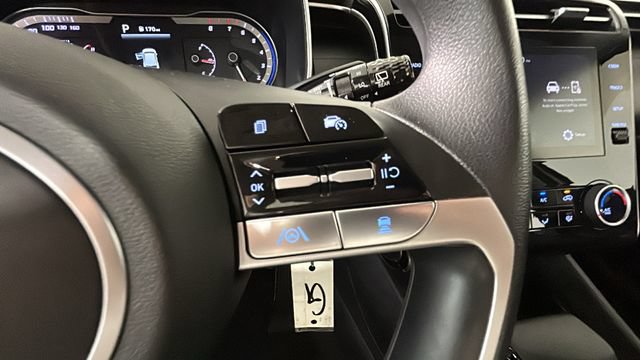 Certified 2023 Hyundai Tucson SE FWD image 17