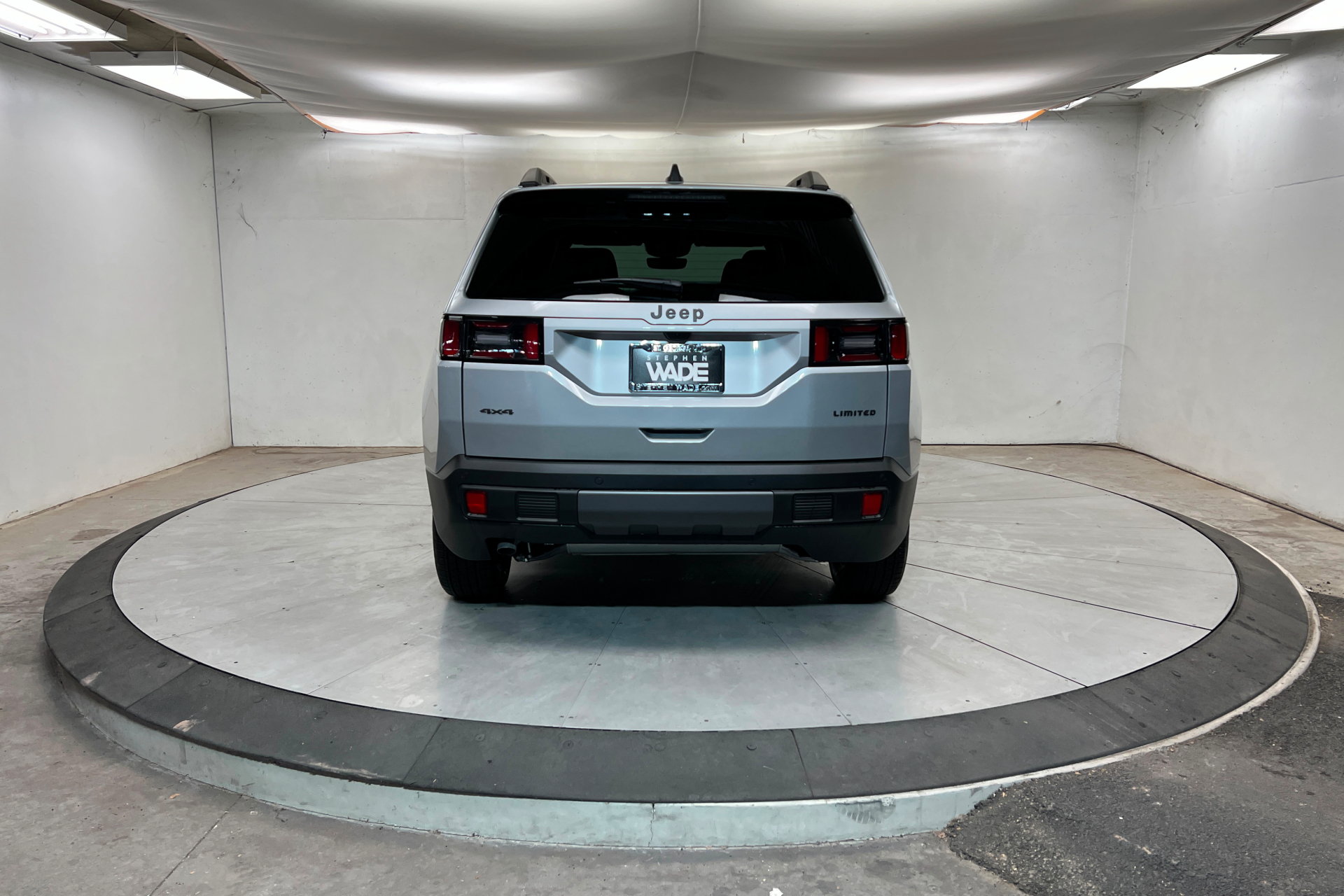 New 2026 Jeep Cherokee Limited AWD/4WD image 4