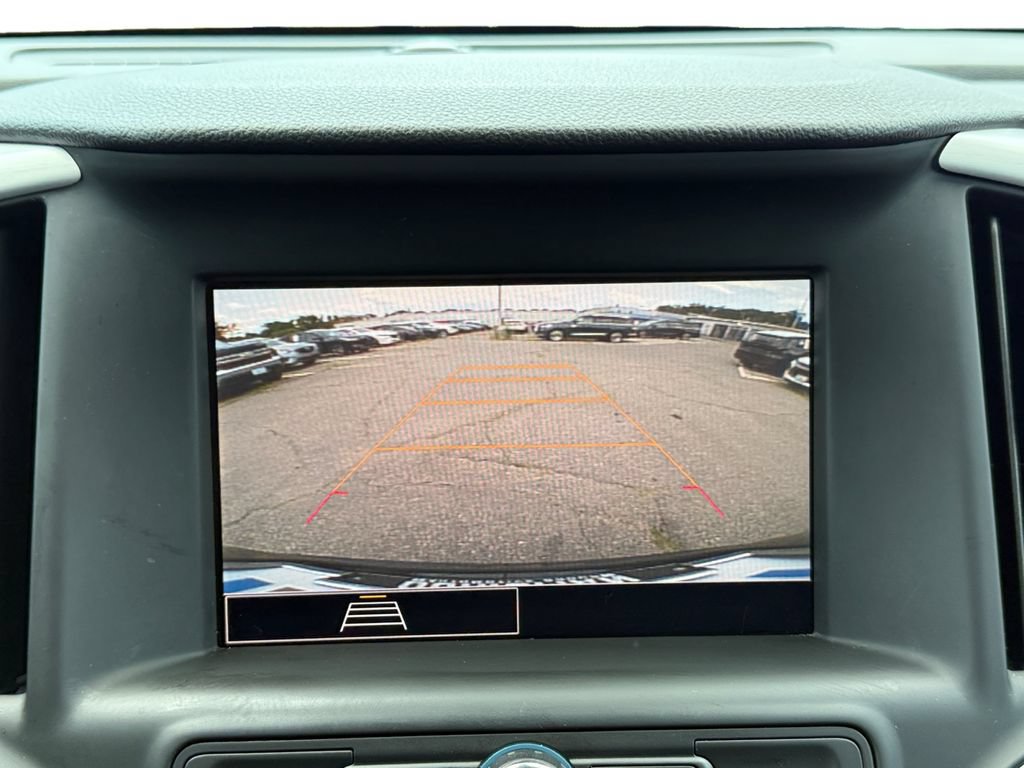 Used 2024 GMC Terrain SLE w/ Driver Convenience Package AWD/4WD image 15