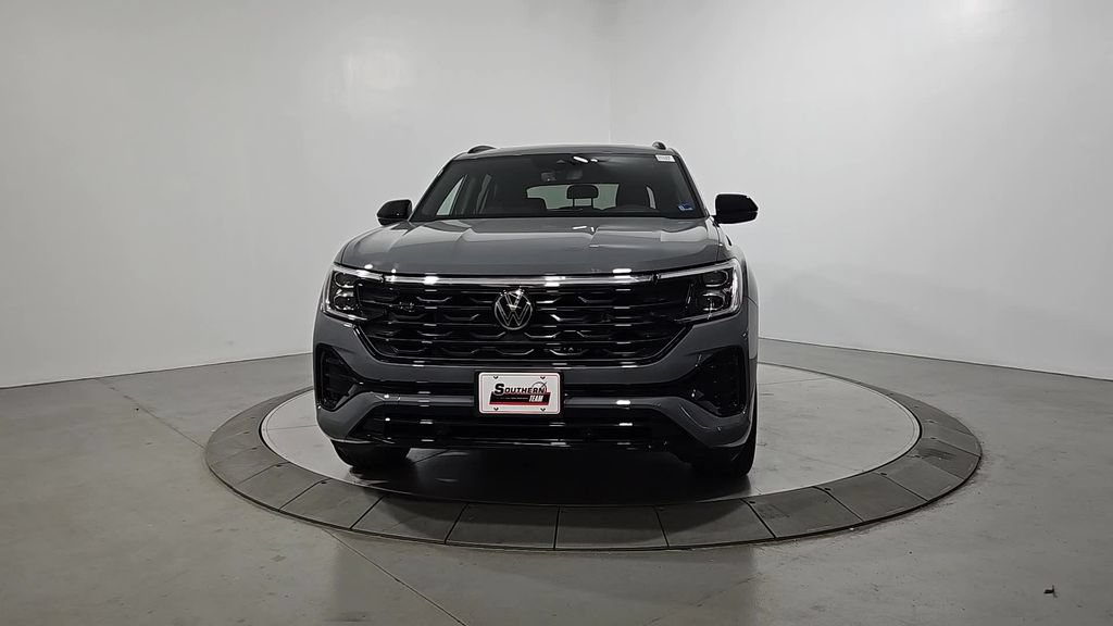 New 2026 Volkswagen Atlas Cross Sport SEL R-Line AWD/4WD image 8