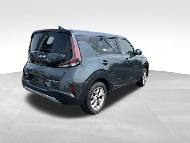 Certified 2024 Kia Soul LX w/ Option Group 015 FWD image 8