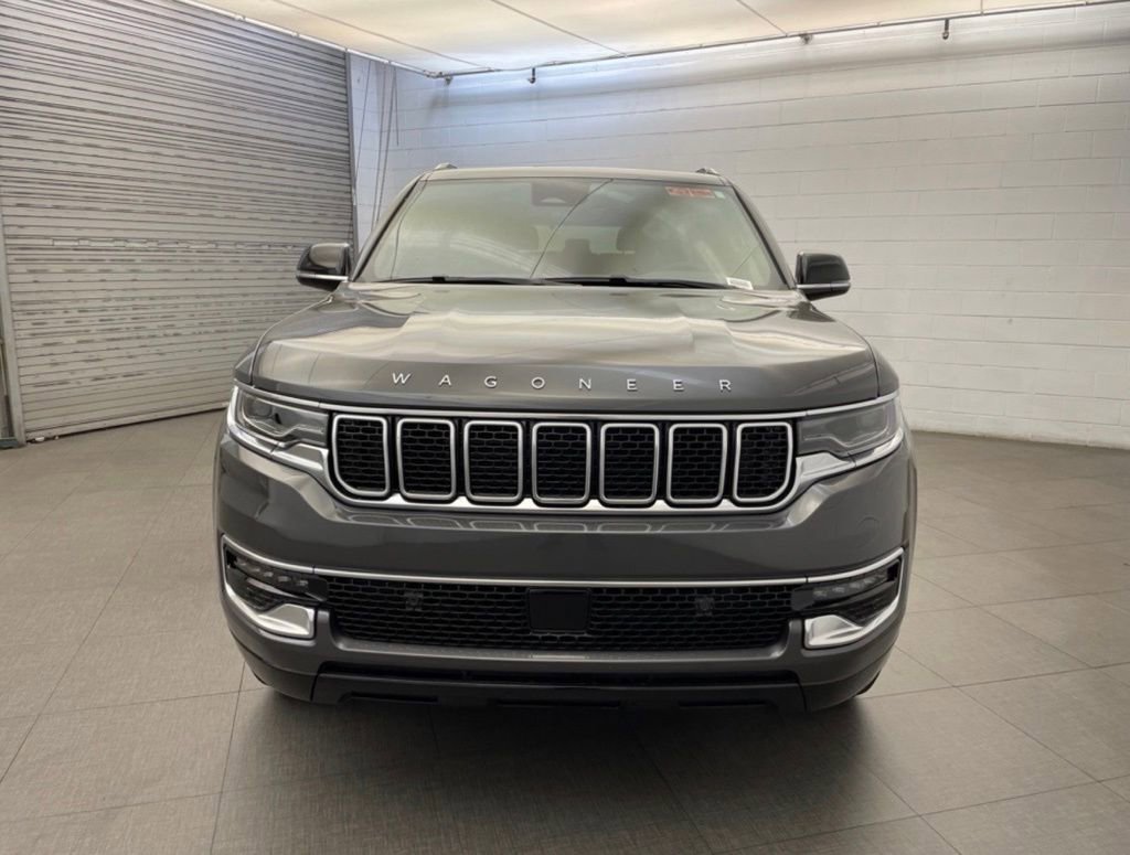 New 2025 Jeep Wagoneer 4WD w/ Premium Group I image 9