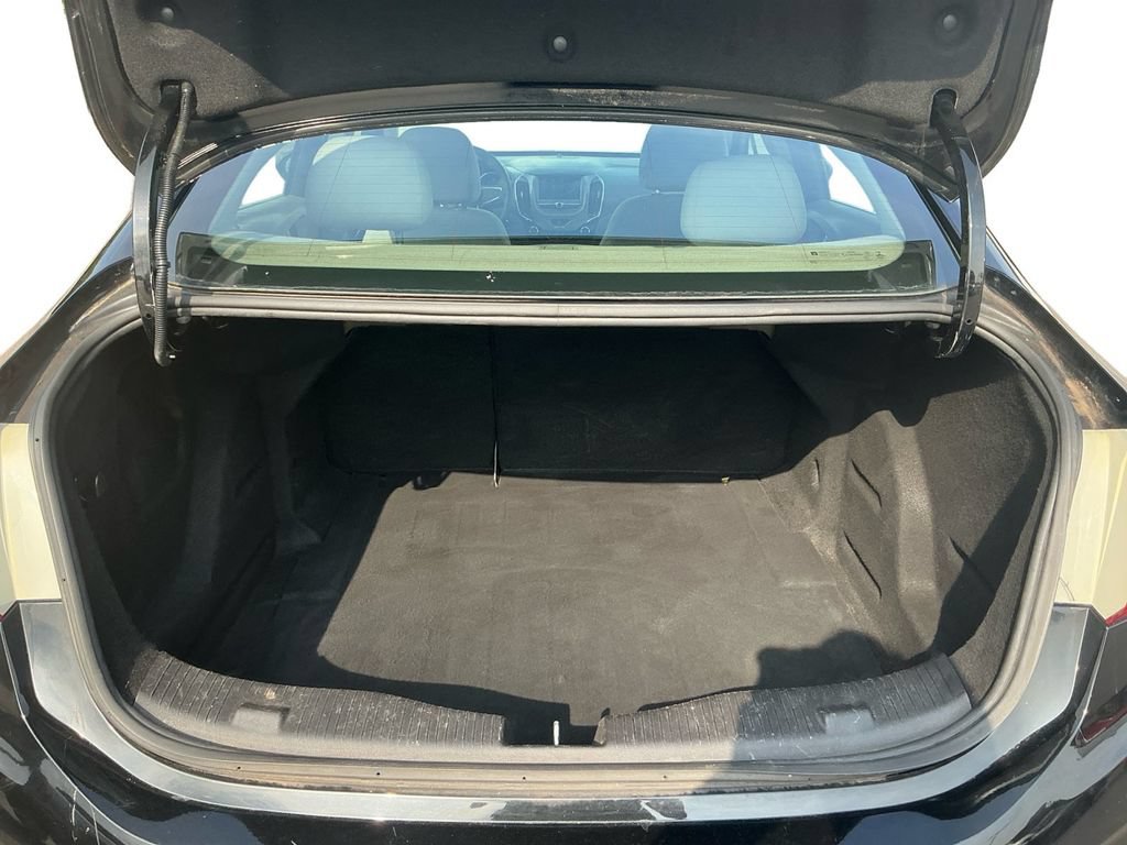 Used 2016 Chevrolet Cruze LT w/ Convenience Package FWD image 24