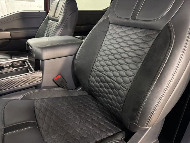 New 2026 Ford F350 Lariat w/ Black Appearance Package AWD/4WD image 22