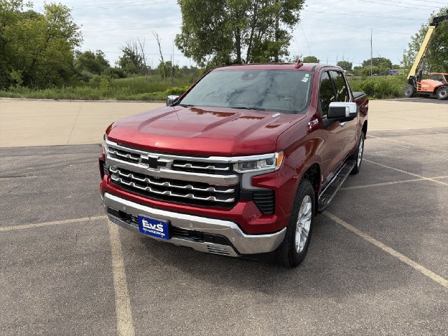 Used 2023 Chevrolet Silverado 1500 LTZ AWD/4WD image 1