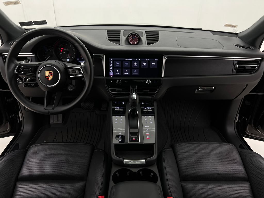 Used 2024 Porsche Macan GTS image 22