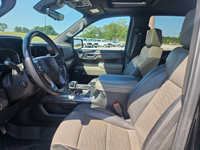 Used 2025 Chevrolet Silverado 1500 ZR2 w/ Technology Package AWD/4WD image 9