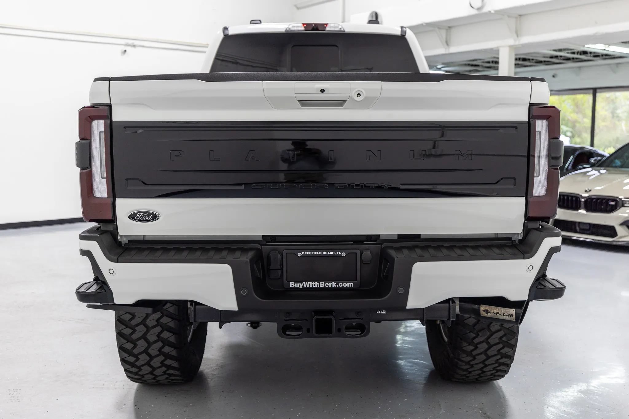 Used 2025 Ford F250 Platinum w/ Platinum Plus Package AWD/4WD image 22