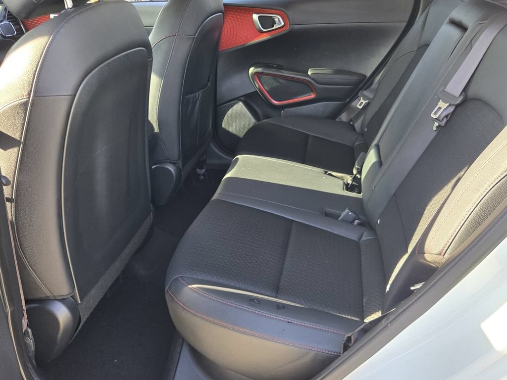 Used 2023 Kia Soul GT-Line w/ GT-Line Technology Package FWD image 11