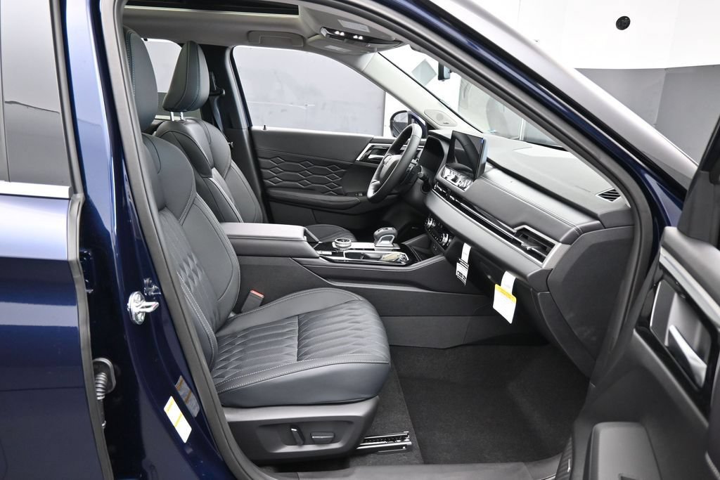 New 2026 Mitsubishi Outlander SEL FWD image 46