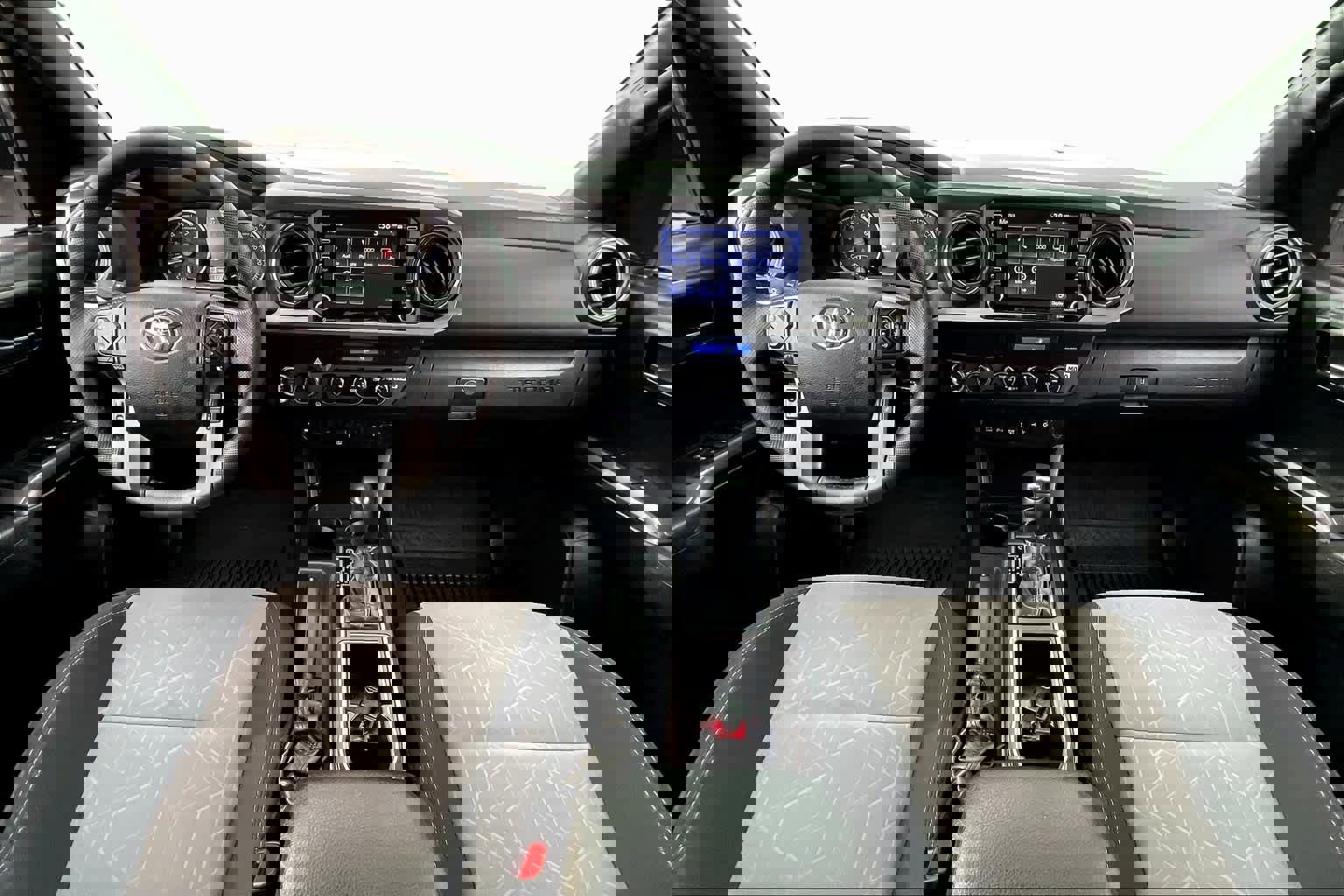 Used 2022 Toyota Tacoma TRD Sport image 13