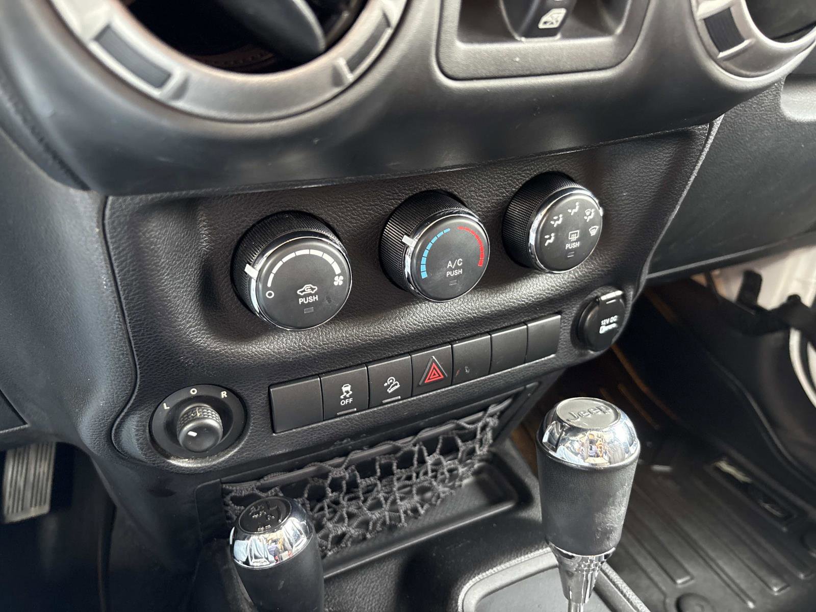 Used 2014 Jeep Wrangler Unlimited Sport w/ Quick Order Package 24S image 20