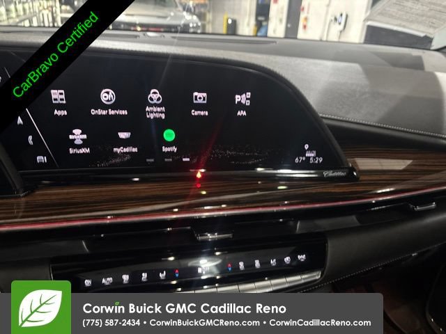 Used 2021 Cadillac Escalade Premium Luxury AWD/4WD image 25