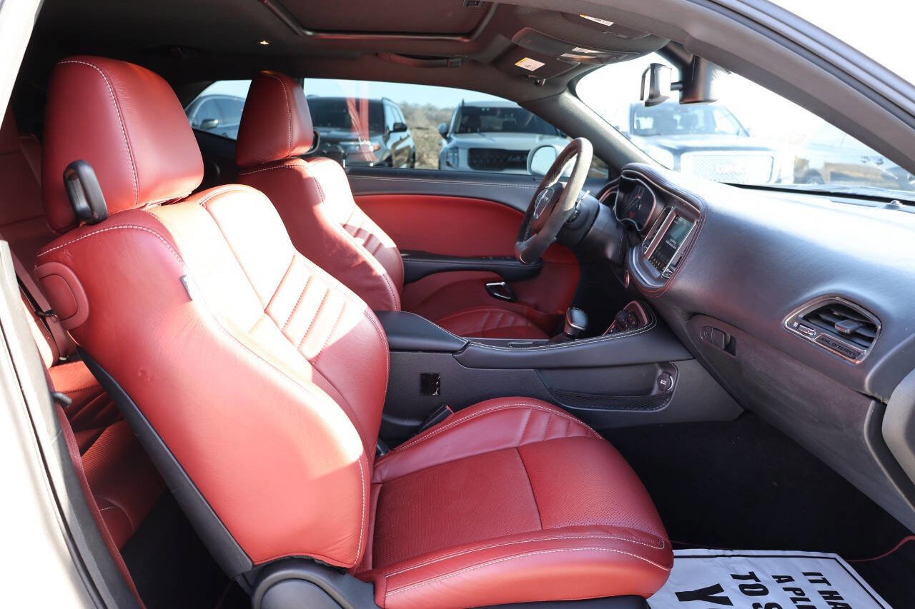 Used 2022 Dodge Challenger SRT Hellcat image 14