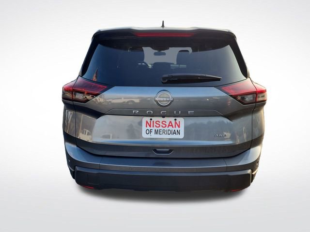 Used 2024 Nissan Rogue S image 4