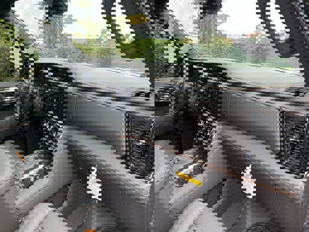 New 2026 GMC Sierra 2500 AT4 w/ AT4 Premium Plus Package image 30