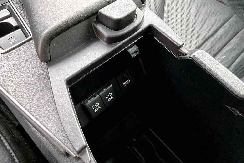 Used 2020 Toyota Avalon TRD FWD image 28