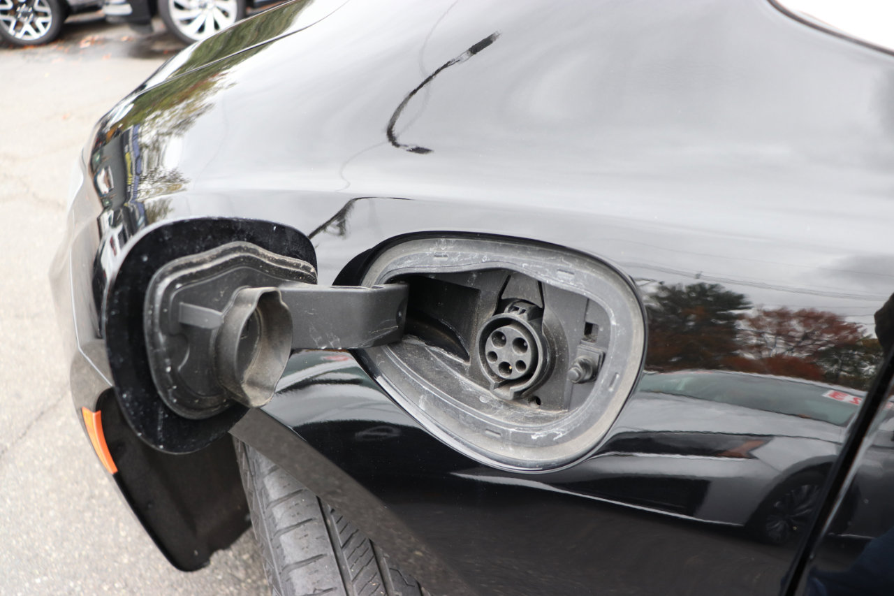 Used 2024 Chrysler Pacifica Limited image 68