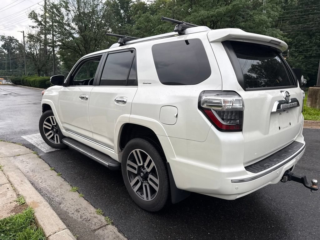 Used 2022 Toyota 4Runner Limited AWD/4WD image 5
