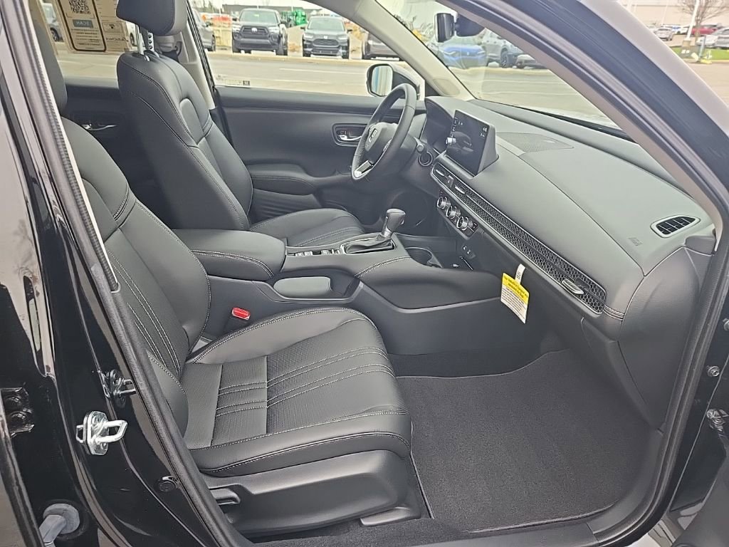 Certified 2026 Honda HR-V EX-L image 31