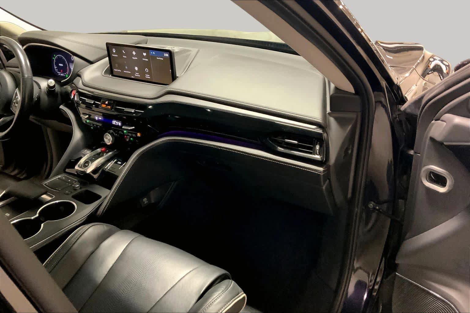 Used 2022 Acura MDX SH-AWD w/ Advance Package image 18