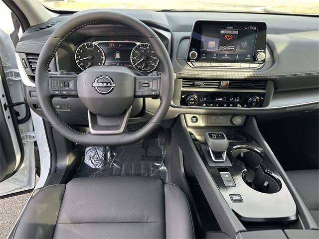 New 2026 Nissan Rogue SV image 18
