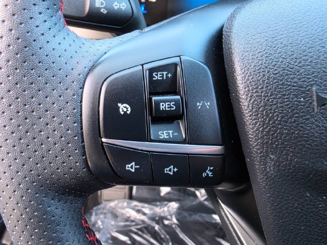 Used 2025 Ford Escape ST-Line Select AWD/4WD image 22