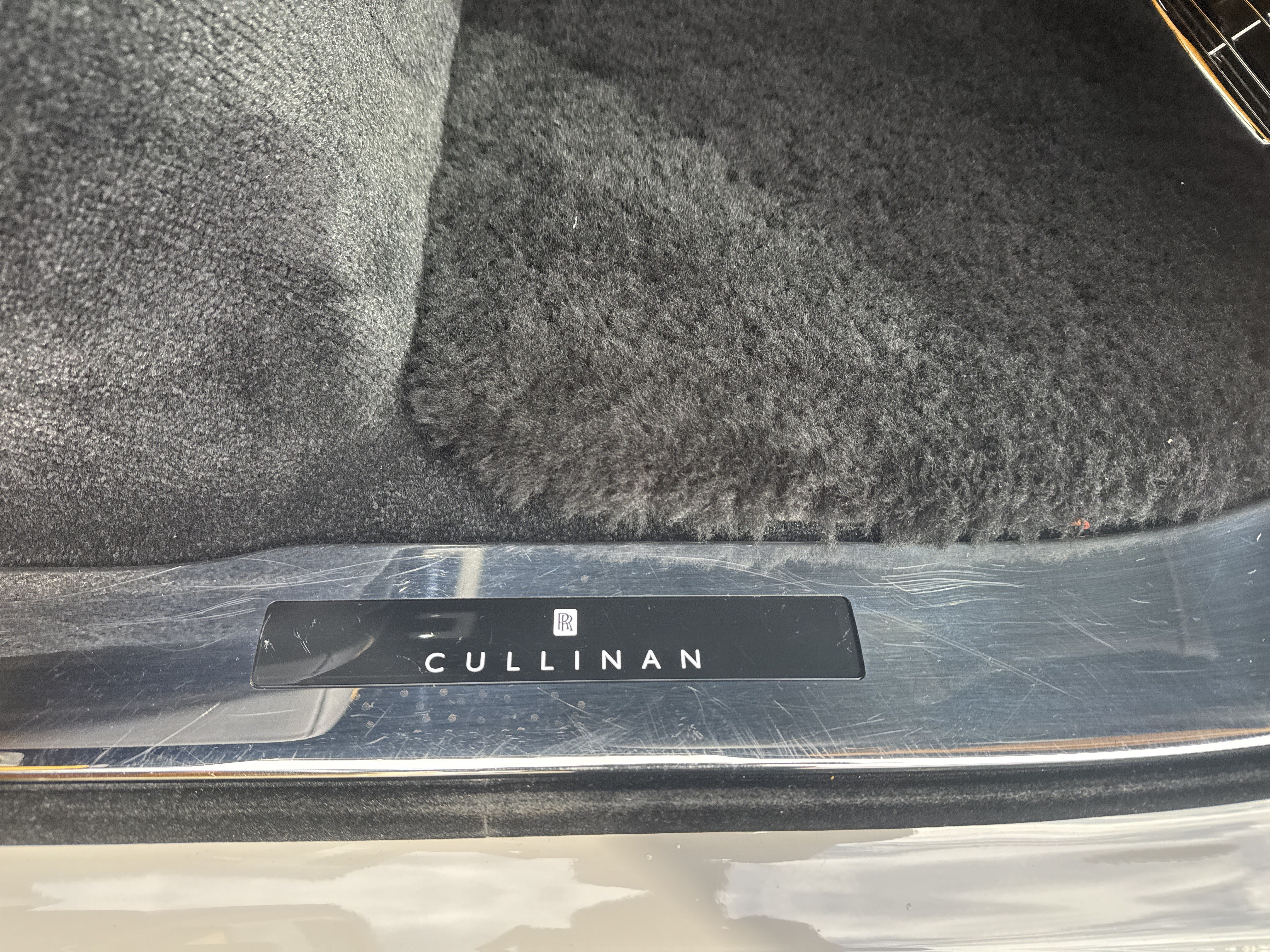 Certified 2024 Rolls-Royce Cullinan w/ Interior Detailing Package AWD/4WD image 52