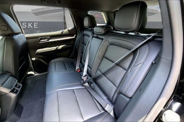 New 2026 GMC Terrain Elevation w/ Elevation Premium Package AWD/4WD image 12