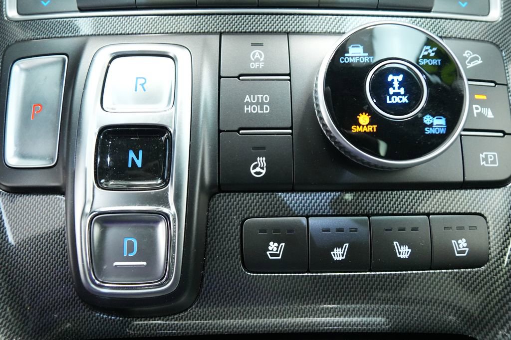 Used 2023 Hyundai Santa Fe Limited w/ Cargo Package image 41