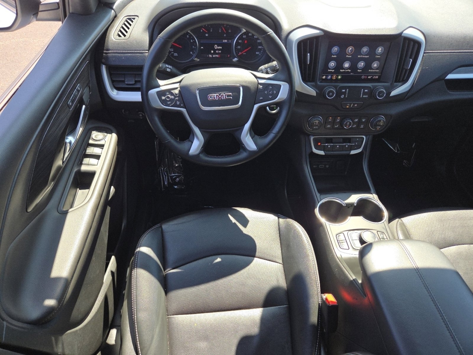 Used 2023 GMC Terrain SLT image 26