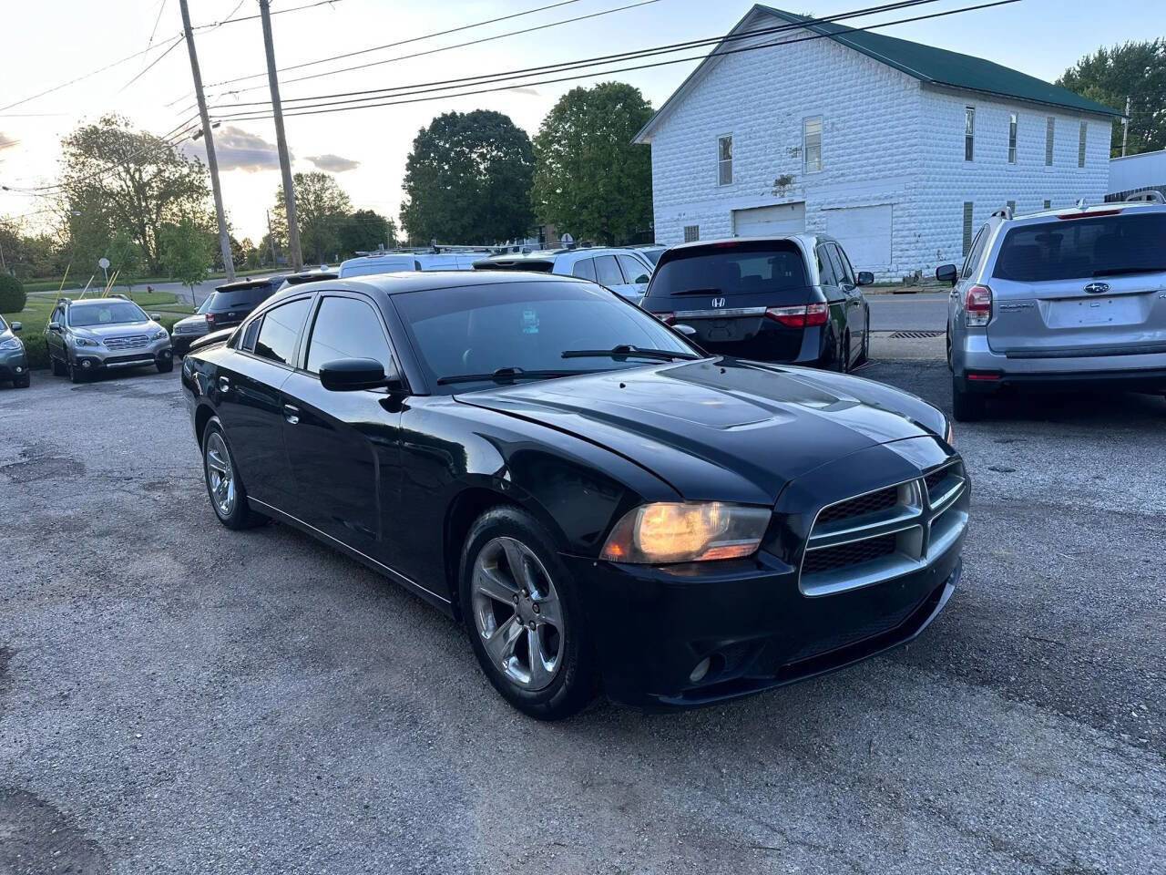 Used 2013 Dodge Charger SXT Plus RWD image 3