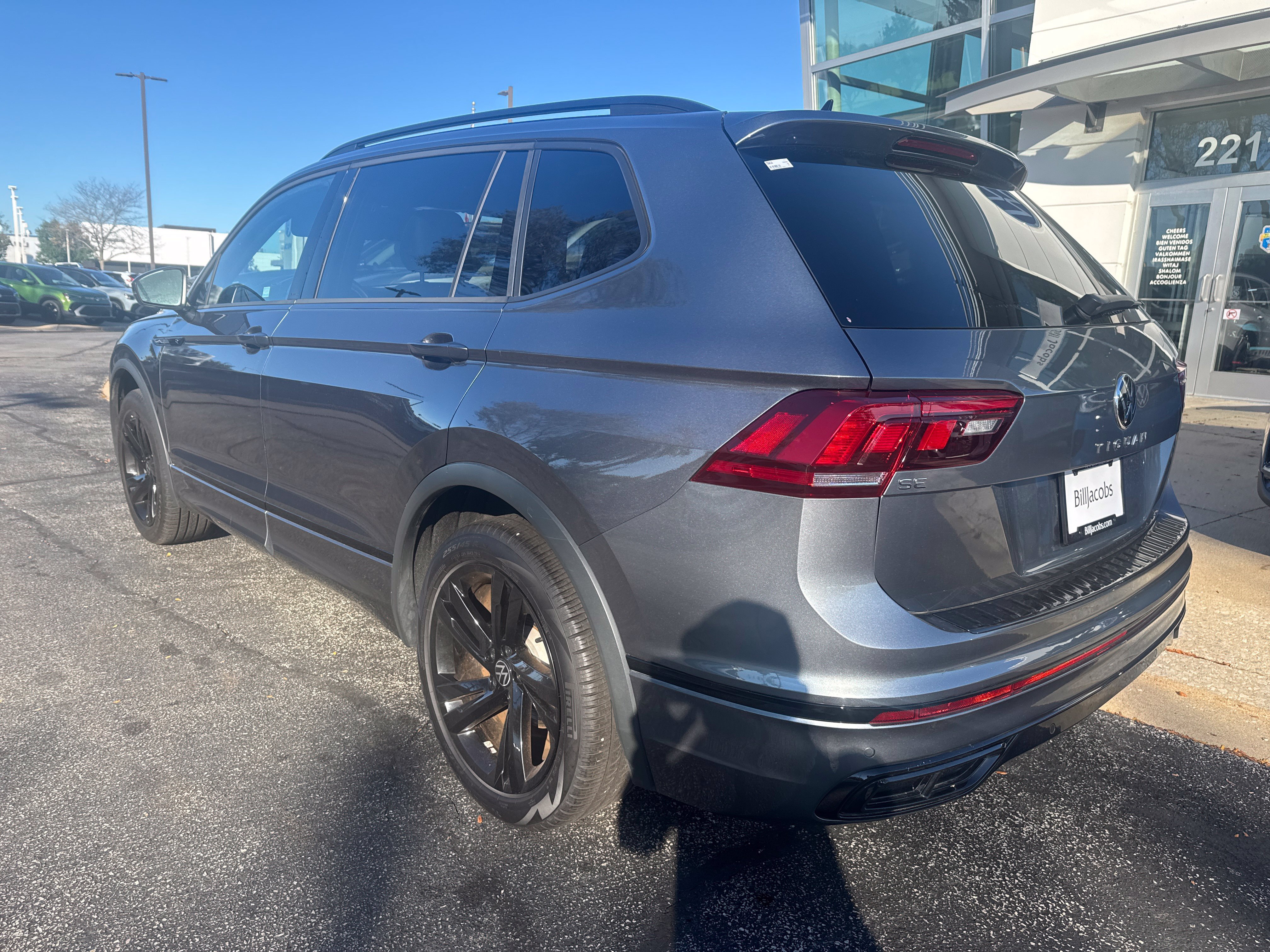 Certified 2023 Volkswagen Tiguan SE R-Line FWD image 3
