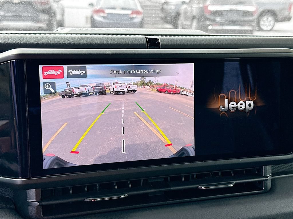 New 2026 Jeep Gladiator Rubicon AWD/4WD image 17