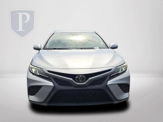 Used 2019 Toyota Camry SE FWD image 13