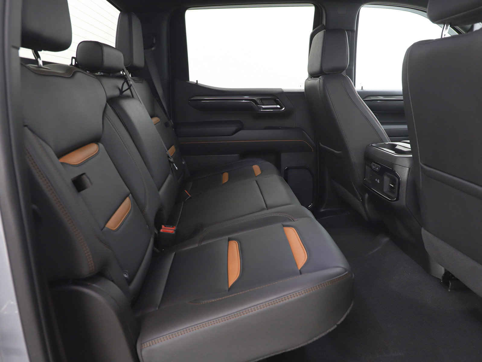 Used 2024 GMC Sierra 1500 AT4 image 15