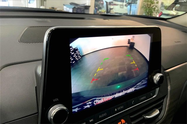 Used 2025 Nissan Altima 2.5 SV image 20