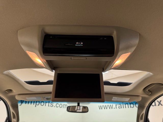 Used 2016 Toyota Sequoia Platinum image 20