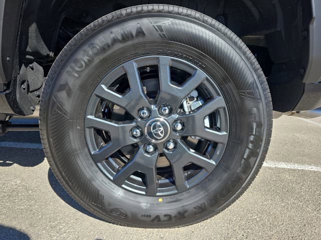 New 2026 Toyota 4Runner SR5 image 32