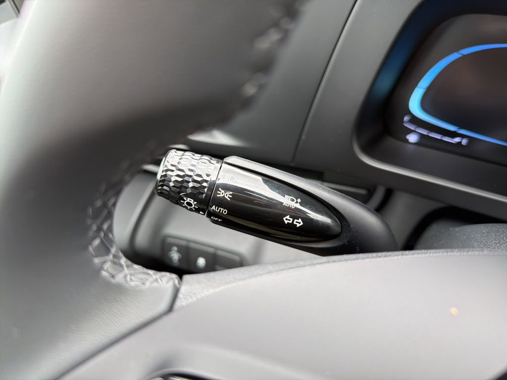 New 2026 Hyundai Elantra Sport FWD image 29