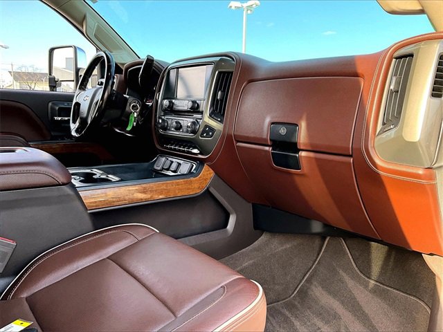 Used 2018 Chevrolet Silverado 3500 High Country w/ Duramax Plus Package image 13