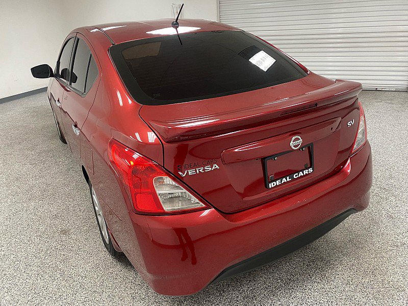 Used 2018 Nissan Versa SV image 7