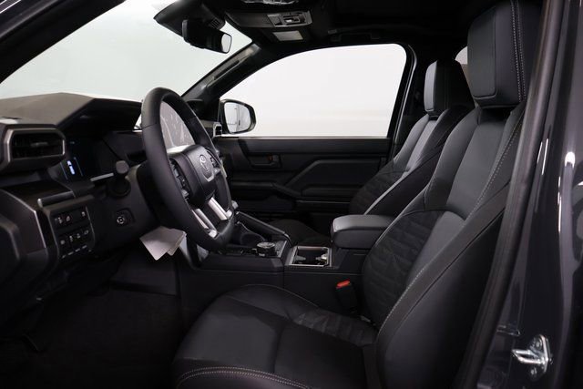 New 2025 Toyota 4Runner TRD Off-Road Premium image 9