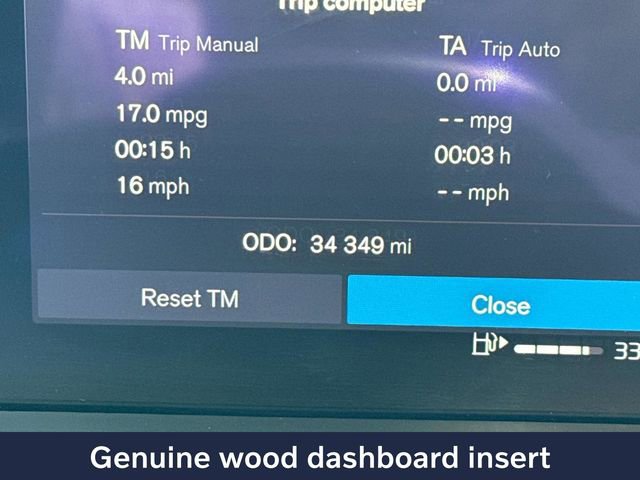 Used 2023 Volvo XC90 B6 Plus image 32