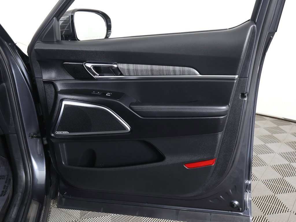 Used 2024 Kia Telluride SX X-Line image 29